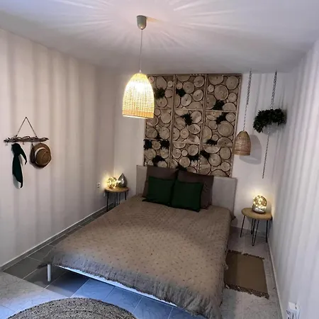 Daire Blue Summer Ii